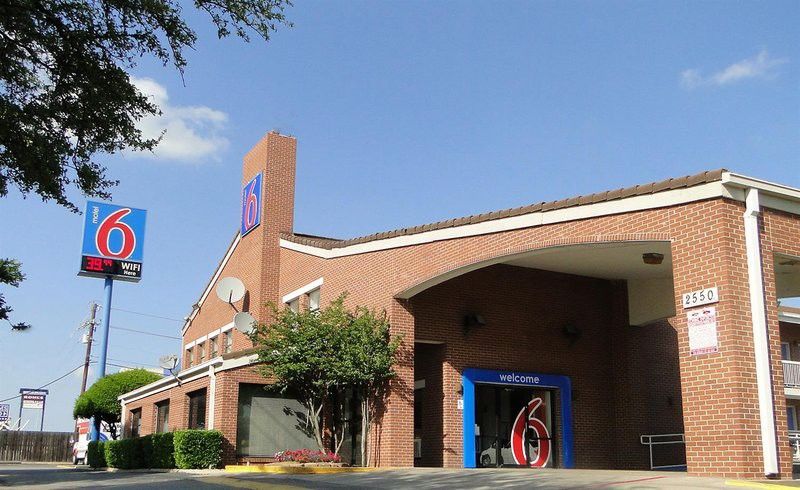 Motel 6-Plano, Tx - Plano Northeast Exterior photo