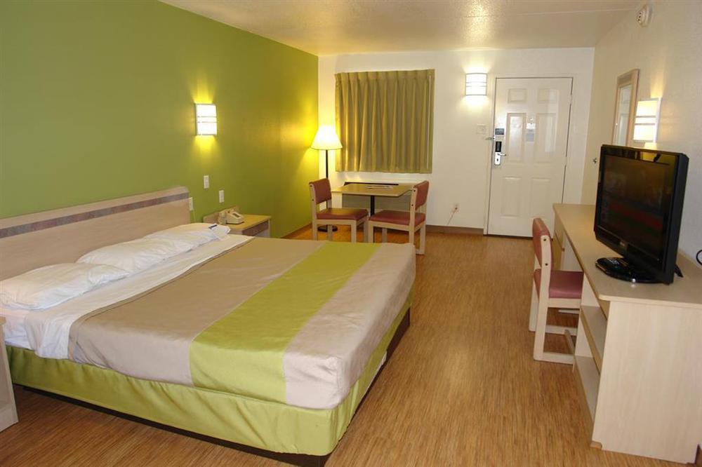 Motel 6-Plano, Tx - Plano Northeast Room photo